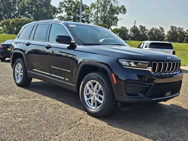 2025 Jeep Grand Cherokee Laredo X 4x4