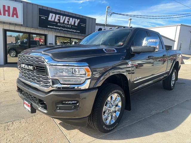 2023 RAM 3500 Limited Crew Cab 4x4 64 Box 2023 RAM 3500 Limited Crew Cab 4x4 64 Box