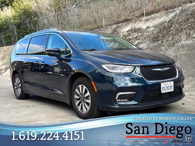 2021 Chrysler Pacifica Hybrid Touring L 2021 Chrysler Pacifica Hybrid Touring L