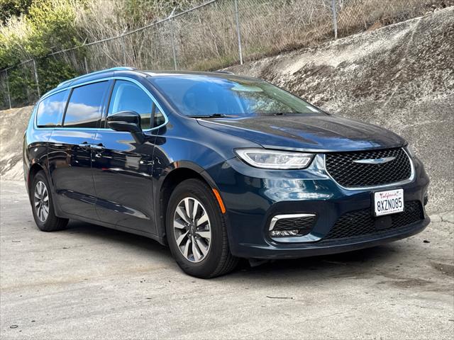 2021 Chrysler Pacifica Hybrid Touring L 2021 Chrysler Pacifica Hybrid Touring L