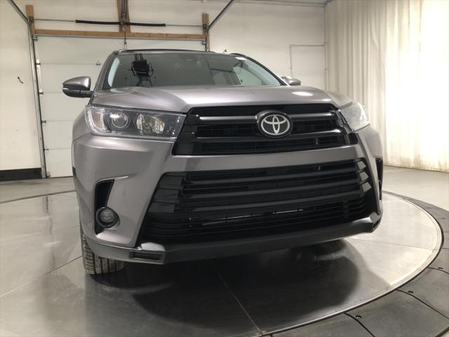 2019 Toyota Highlander SE 2019 Toyota Highlander SE