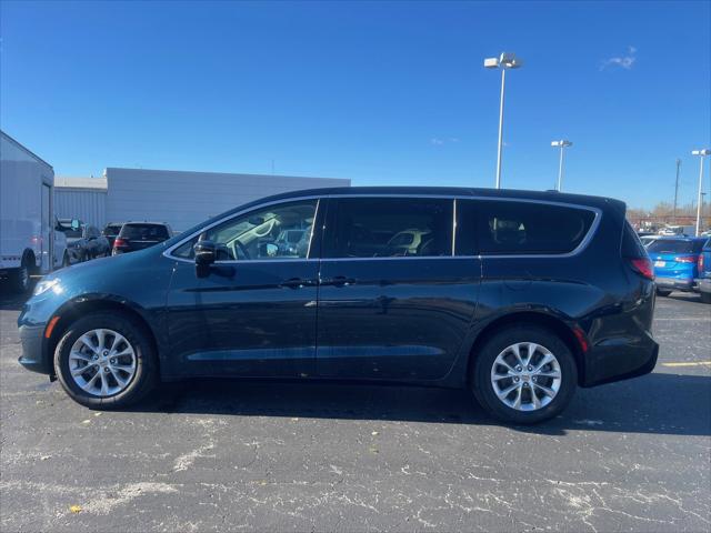 2024 Chrysler Pacifica Touring L AWD
