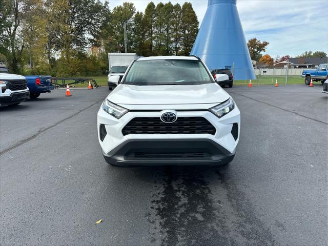 2024 Toyota RAV4 XLE 2024 Toyota RAV4 XLE
