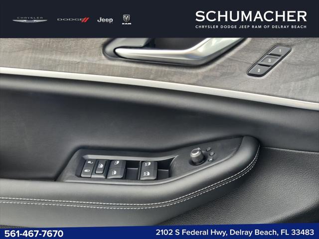 2025 Jeep Grand Cherokee Limited 4x4