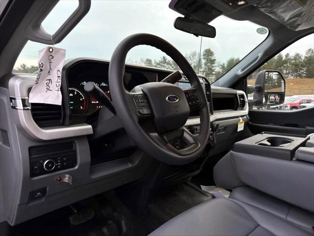 2025 Ford F-550 XL