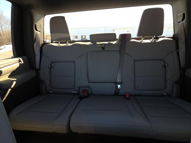 2026 GMC Sierra 3500HD Crew Cab, Long Bed, SLT Dual Rear Wheel, 4WD