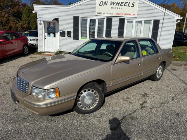 1998 Cadillac DeVille Standard