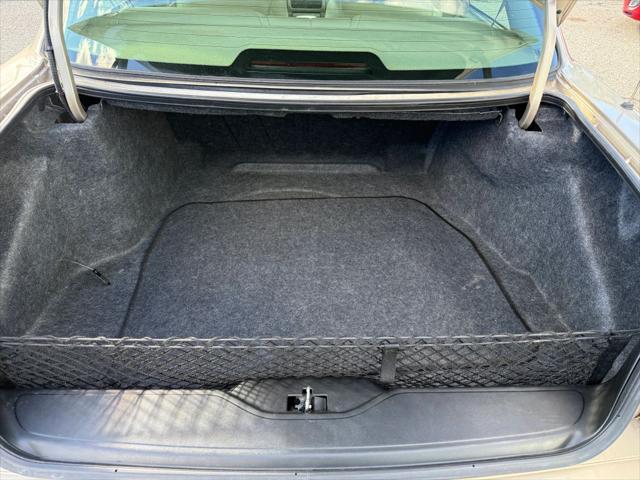 1998 Cadillac DeVille Standard