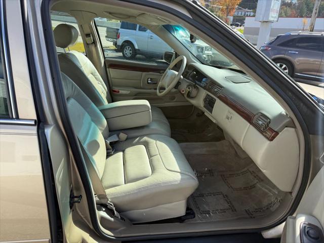 1998 Cadillac DeVille Standard