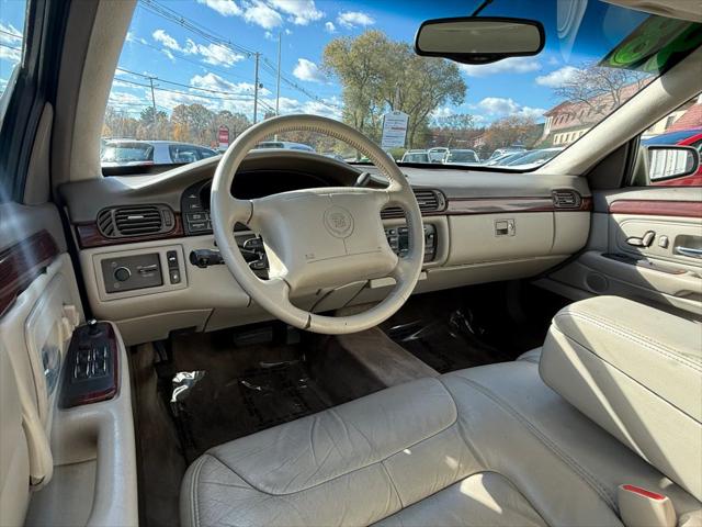 1998 Cadillac DeVille Standard