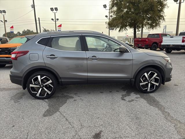 2021 Nissan Rogue Sport SL FWD Xtronic CVT