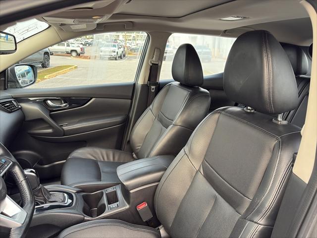 2021 Nissan Rogue Sport SL FWD Xtronic CVT