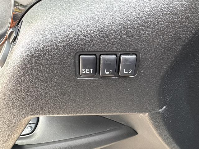 2021 Nissan Rogue Sport SL FWD Xtronic CVT