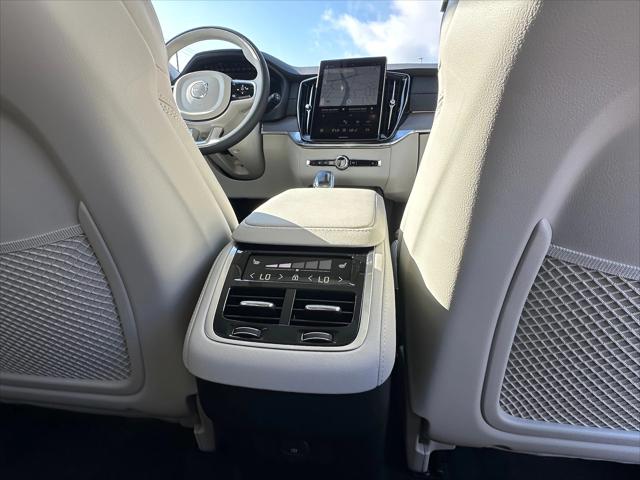 2026 Volvo XC90 B6 Ultra 7-Seater