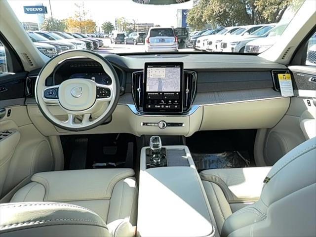 2026 Volvo XC90 Ultra, B6 AWD Gas (mild hybrid), Gasoline, Bright, 7 Seats