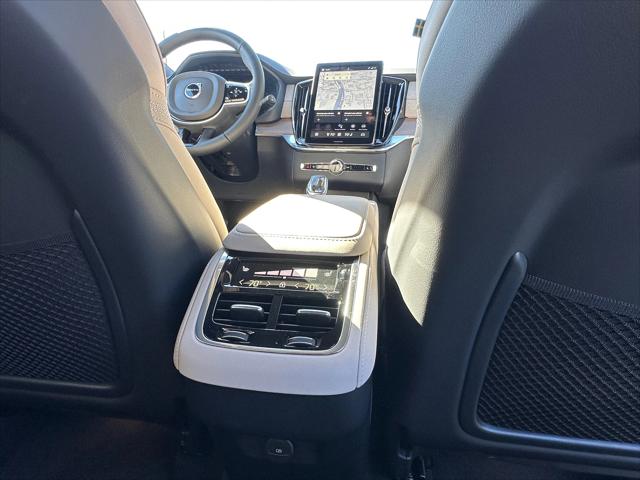 2026 Volvo XC90 Plus, B6 AWD Gas (mild hybrid), Gasoline, Bright, 7 Seats