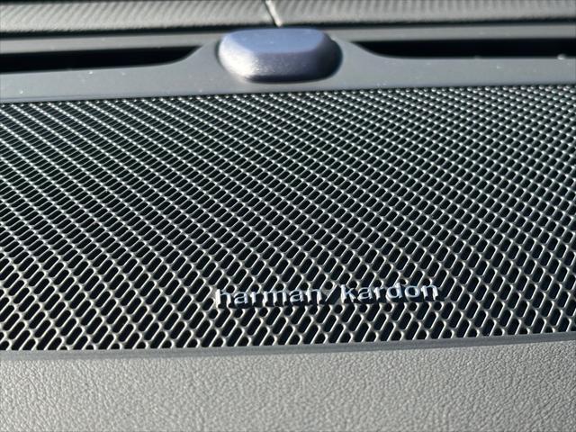 2026 Volvo XC90 Plus, B6 AWD Gas (mild hybrid), Gasoline, Bright, 7 Seats