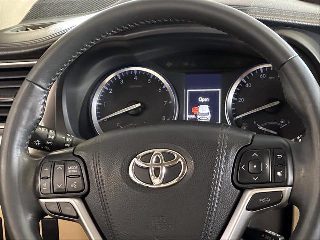 2016 Toyota Highlander Limited V6 [18]