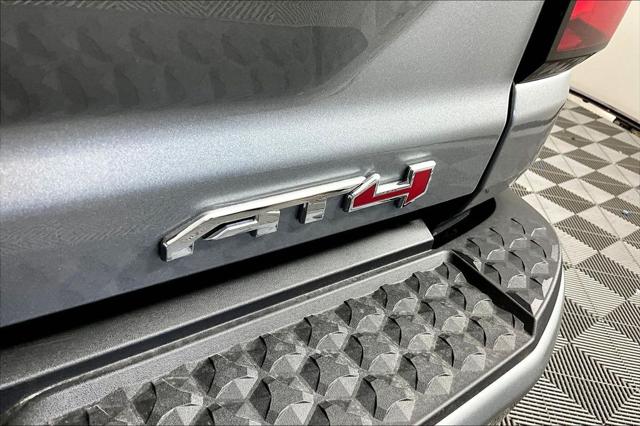2026 GMC Canyon AT4, 4WD