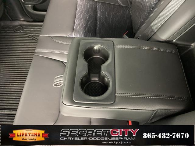 2023 Ram 1500 Big Horn Crew Cab 4x4 57 Box
