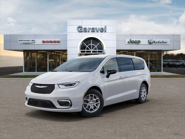 2025 Chrysler Pacifica PACIFICA SELECT