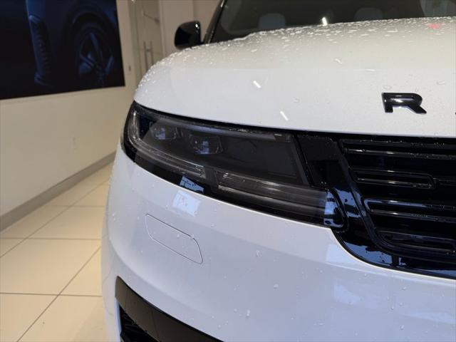 2025 Land Rover Range Rover Sport P460 Dynamic SE