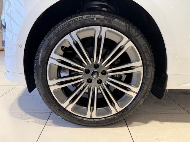 2025 Land Rover Range Rover Sport P460 Dynamic SE
