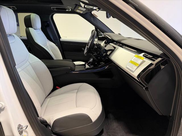 2025 Land Rover Range Rover Sport P460 Dynamic SE