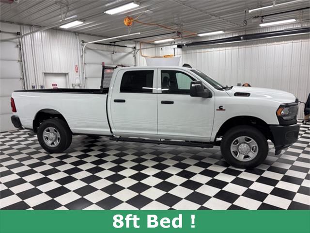 2024 RAM 3500 Tradesman Crew Cab 4x4 8 Box 2024 RAM 3500 Tradesman Crew Cab 4x4 8 Box
