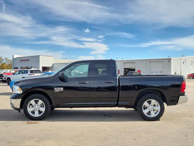 2024 RAM 1500 Classic SLT Quad Cab 4x4 64 Box 2024 RAM 1500 Classic SLT Quad Cab 4x4 64 Box