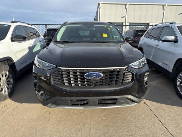 2025 Ford Escape Platinum 2025 Ford Escape Platinum