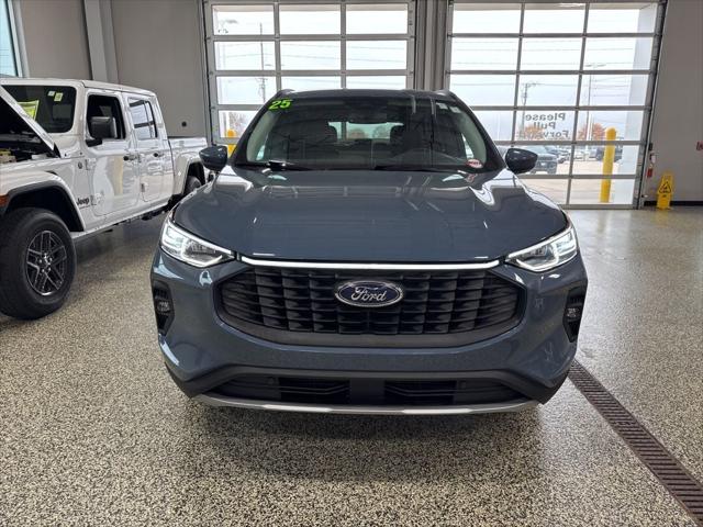 2025 Ford Escape Platinum 2025 Ford Escape Platinum