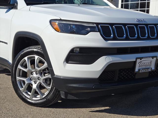 2022 Jeep Compass Latitude Lux 4x4 2022 Jeep Compass Latitude Lux 4x4