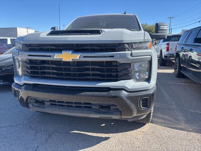 2024 Chevrolet Silverado 2500HD 4WD Crew Cab Standard Bed Custom 2024 Chevrolet Silverado 2500HD 4WD Crew Cab Standard Bed Custom