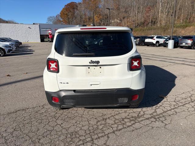 2023 Jeep Renegade Latitude 4x4 2023 Jeep Renegade Latitude 4x4