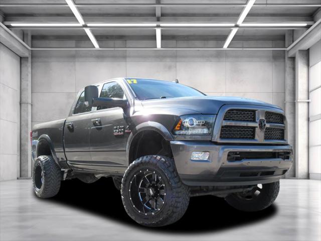 2017 RAM 2500 Laramie Crew Cab 4x4 64 Box 2017 RAM 2500 Laramie Crew Cab 4x4 64 Box