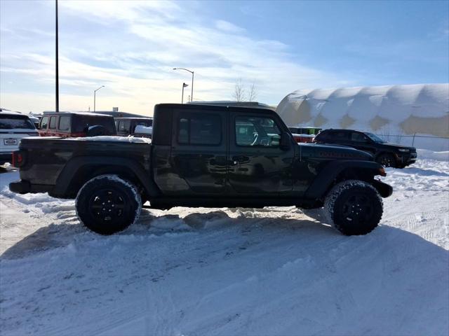 2023 Jeep Gladiator Sport