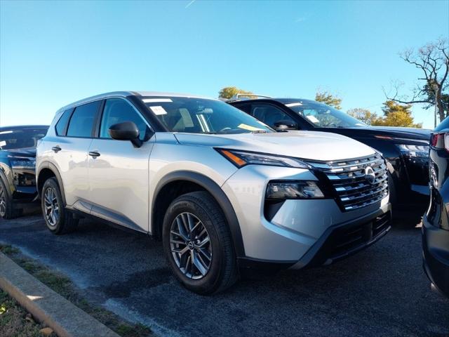 2025 Nissan Rogue S Intelligent AWD 2025 Nissan Rogue S Intelligent AWD