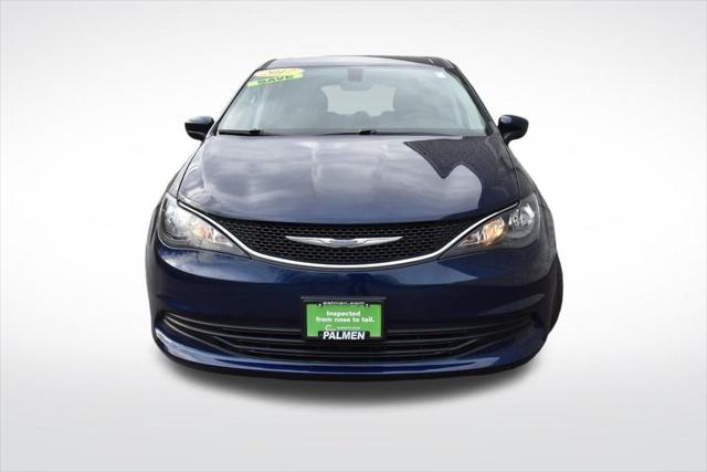 2017 Chrysler Pacifica Touring 2017 Chrysler Pacifica Touring