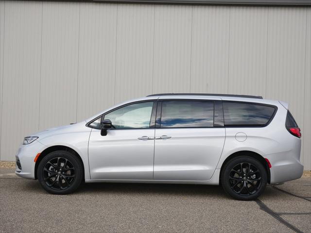 2026 Chrysler Pacifica PACIFICA LIMITED AWD