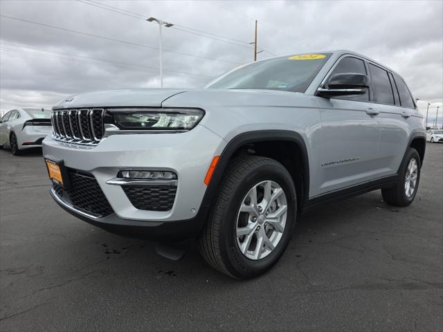 2024 Jeep Grand Cherokee Limited 4x4 2024 Jeep Grand Cherokee Limited 4x4