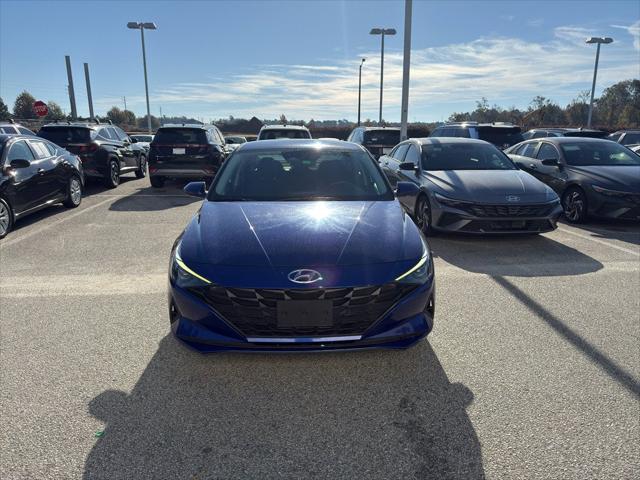 2023 Hyundai Elantra SEL 2023 Hyundai Elantra SEL