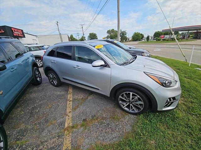 2020 Kia Niro Touring 2020 Kia Niro Touring