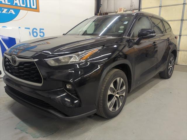 2020 Toyota Highlander XLE 2020 Toyota Highlander XLE