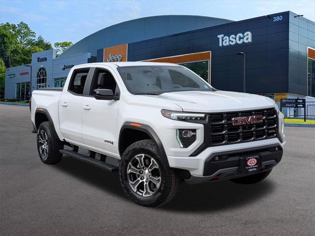 2023 GMC Canyon 4WD Crew Cab Short Box AT4