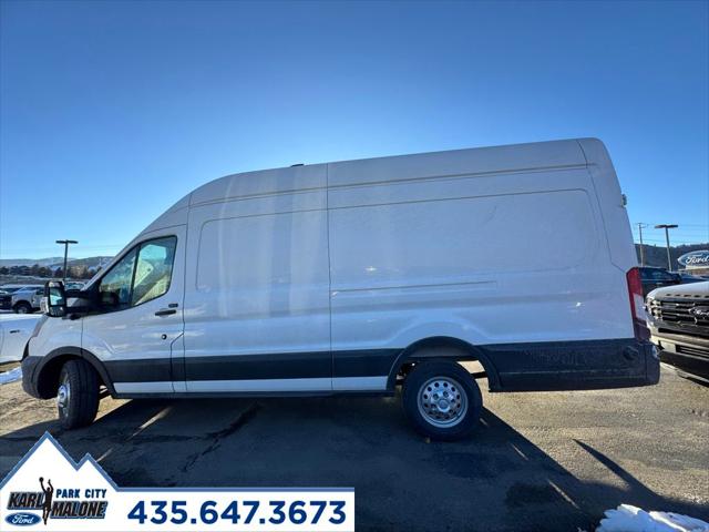 2026 Ford Transit Cargo Van Base