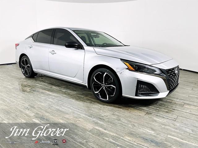 2023 Nissan Altima SR FWD