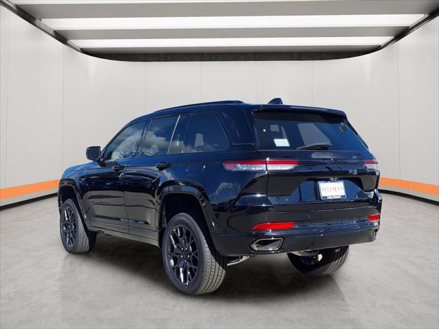 2025 Jeep Grand Cherokee GRAND CHEROKEE SUMMIT 4X4