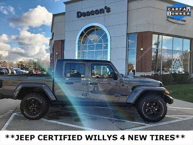 2022 Jeep Gladiator Willys 4x4 2022 Jeep Gladiator Willys 4x4