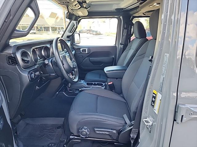 2022 Jeep Gladiator Willys 4x4 2022 Jeep Gladiator Willys 4x4